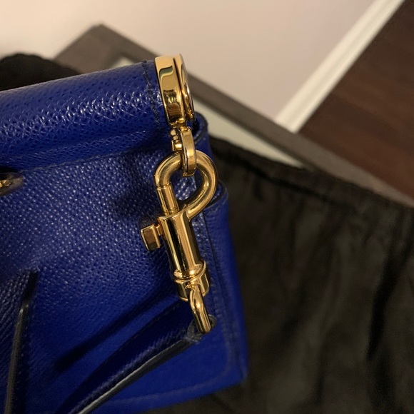 **SOLD**Dolce and Gabbana bag - Picture 4 of 16